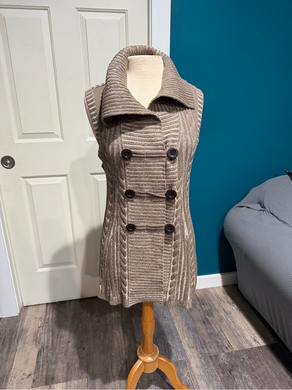 Style & Co. Taupe Ribbed Double-Breasted Sleeveless Coatigan
